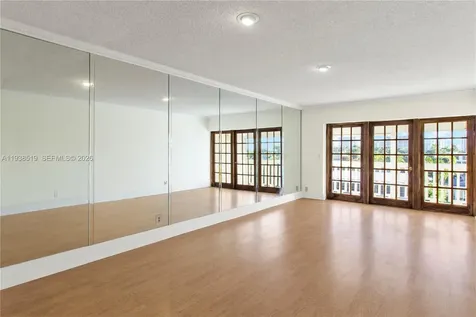 455 Paradise Isle Boulevard Hallandale Beach FL 33009