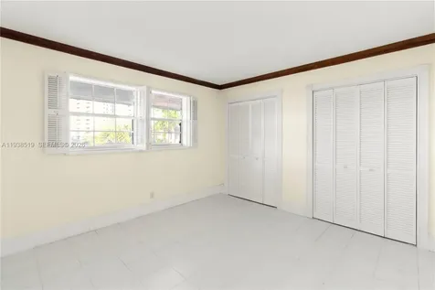 455 Paradise Isle Boulevard Hallandale Beach FL 33009