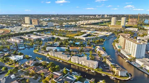 455 Paradise Isle Boulevard Hallandale Beach FL 33009