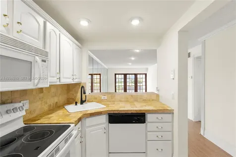 455 Paradise Isle Boulevard Hallandale Beach FL 33009