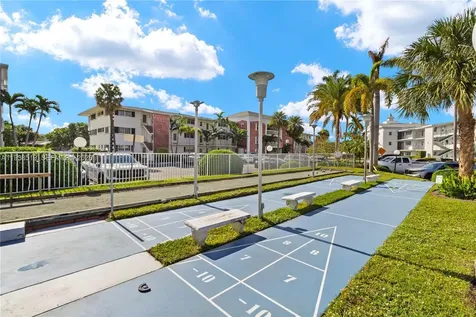 455 Paradise Isle Boulevard Hallandale Beach FL 33009