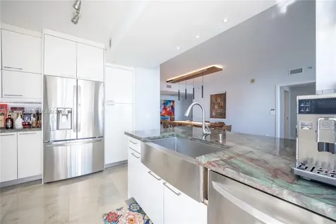 335 S Biscayne Boulevard Miami FL 33131