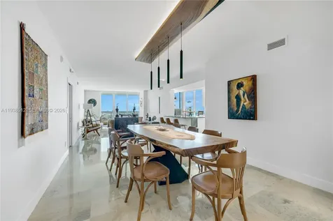 335 S Biscayne Boulevard Miami FL 33131