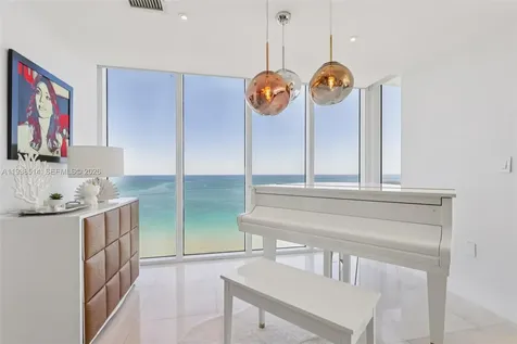 10275 Collins Avenue Bal Harbour FL 33154