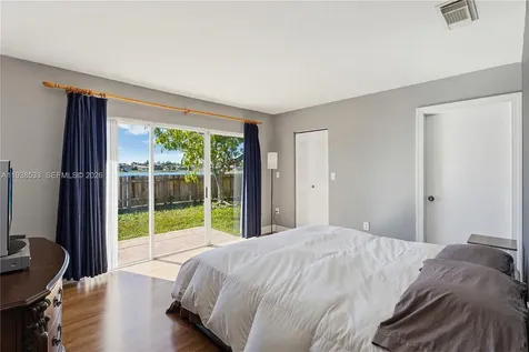 15474 SW 32nd Terrace Miami FL 33185
