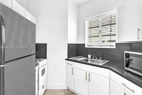 3920 Garden Avenue Miami Beach FL 33140