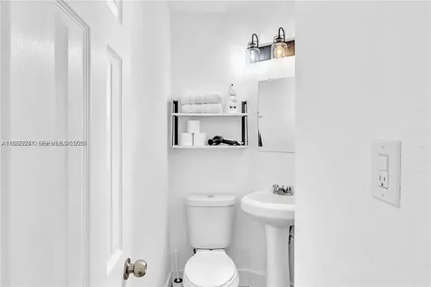 3920 Garden Avenue Miami Beach FL 33140