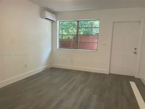 1831 NW 41 Street Miami FL 33142