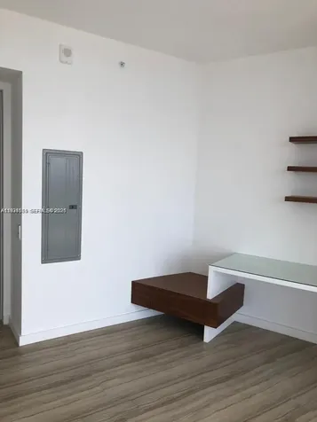 18975 Collins Avenue Sunny Isles Beach FL 33160