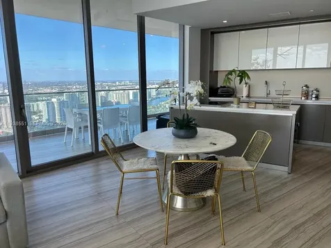 18975 Collins Avenue Sunny Isles Beach FL 33160