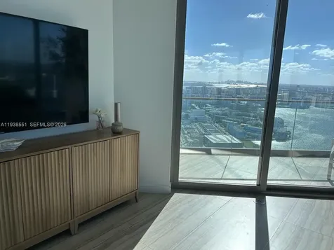 18975 Collins Avenue Sunny Isles Beach FL 33160