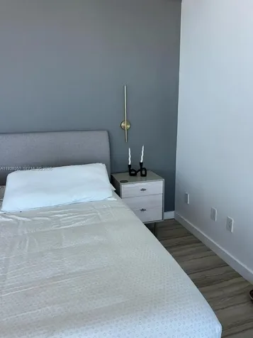 18975 Collins Avenue Sunny Isles Beach FL 33160