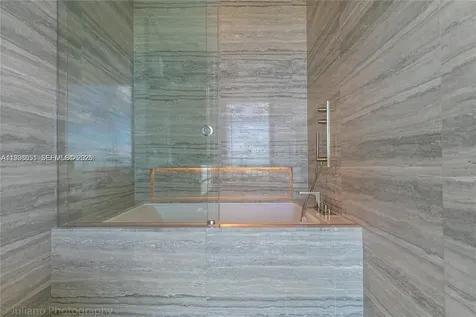 18975 Collins Avenue Sunny Isles Beach FL 33160