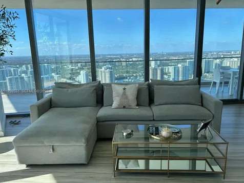 18975 Collins Avenue Sunny Isles Beach FL 33160