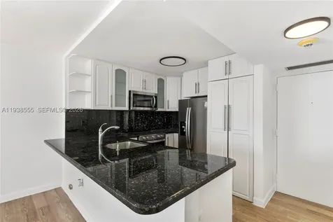 600 NE 36th Street Miami FL 33137