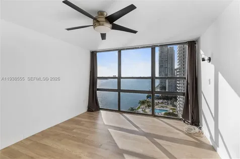 600 NE 36th Street Miami FL 33137