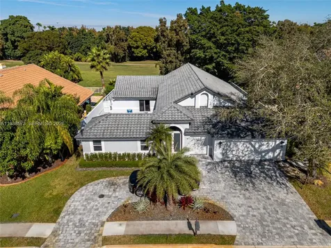 15221 N Laurel Lane N Pembroke Pines FL 33027