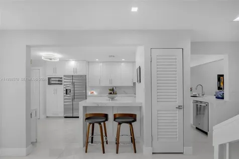 4737 NW 98th Place Doral FL 33178