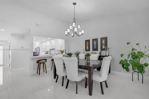 4737 NW 98th Place Doral FL 33178