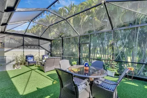 4737 NW 98th Place Doral FL 33178