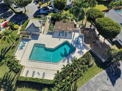 4737 NW 98th Place Doral FL 33178