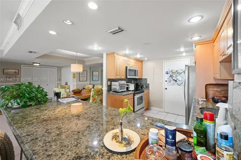11113 Biscayne Boulevard Miami FL 33181