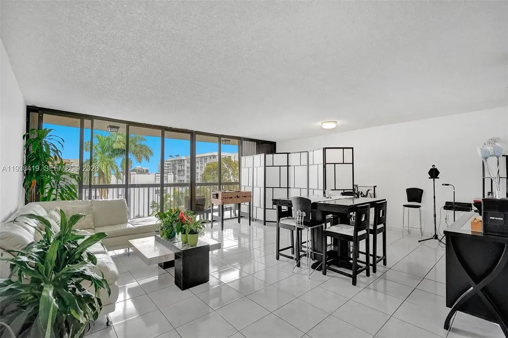 9300 Bay Harbor Terrace Bay Harbor Islands FL 33154