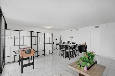 9300 Bay Harbor Terrace Bay Harbor Islands FL 33154
