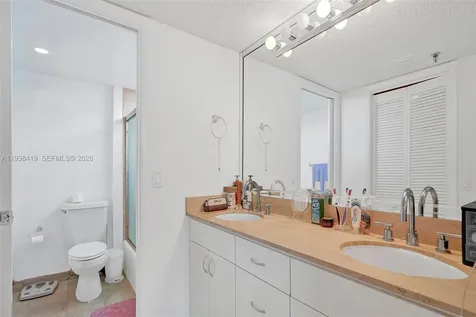 9300 Bay Harbor Terrace Bay Harbor Islands FL 33154