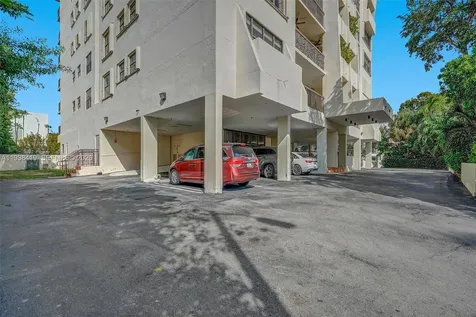 9300 Bay Harbor Terrace Bay Harbor Islands FL 33154