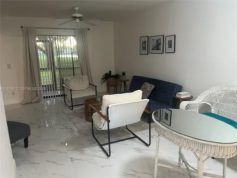 10402 Sunrise Lakes Boulevard Sunrise FL 33322
