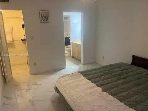 10402 Sunrise Lakes Boulevard Sunrise FL 33322