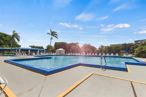 10402 Sunrise Lakes Boulevard Sunrise FL 33322