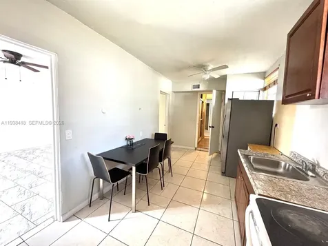 465 NE 157th Terrace Miami FL 33162