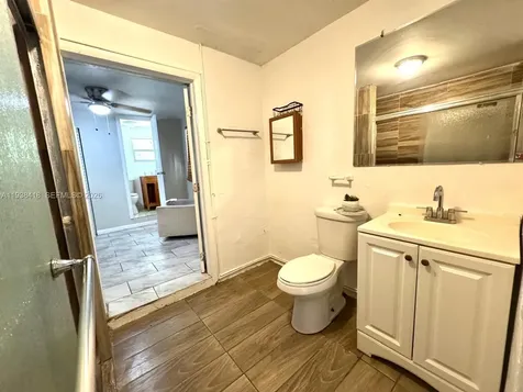 465 NE 157th Terrace Miami FL 33162