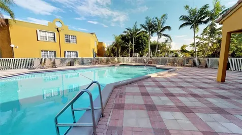 9735 Fontainebleau Boulevard Miami FL 33172