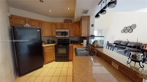 9735 Fontainebleau Boulevard Miami FL 33172
