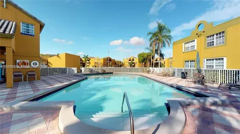 9735 Fontainebleau Boulevard Miami FL 33172
