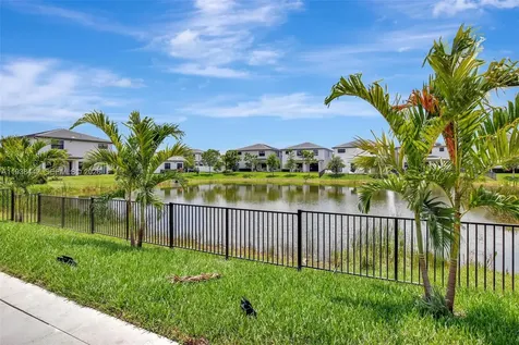 4520 SW 173rd Avenue Miramar FL 33029