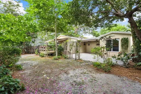 6086 SW 20th Street Miami FL 33155
