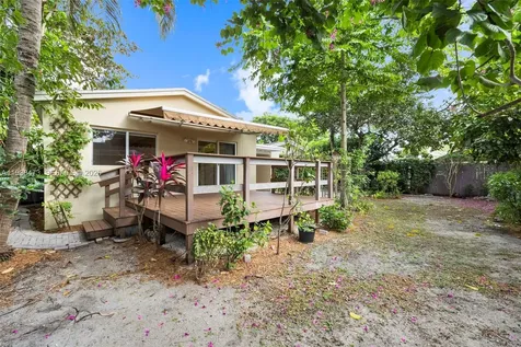 6086 SW 20th Street Miami FL 33155