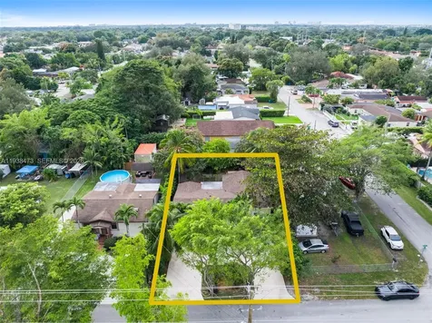6086 SW 20th Street Miami FL 33155
