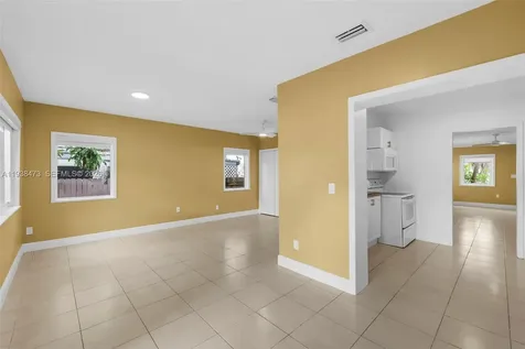 6086 SW 20th Street Miami FL 33155
