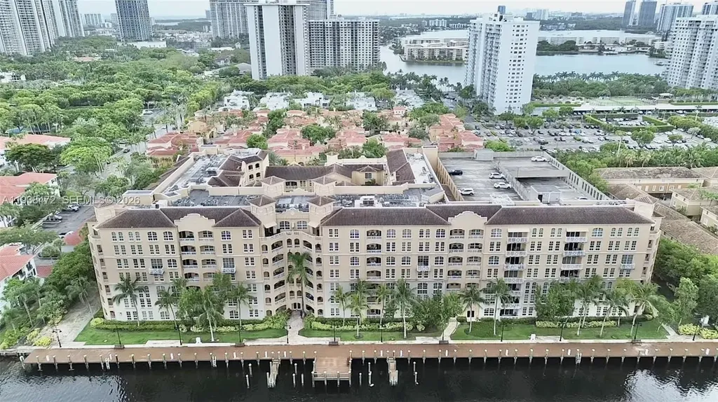 3001 NE 185th Street Aventura FL 33180