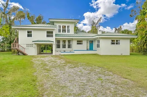 671 Live Oak Lane La Belle FL 33935