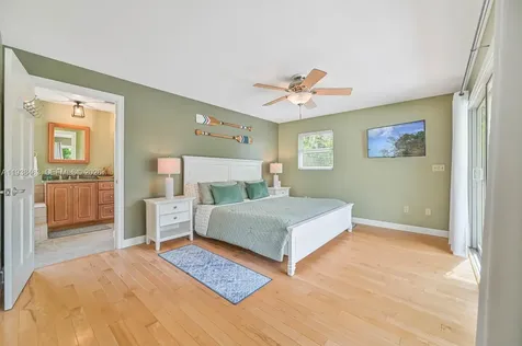671 Live Oak Lane La Belle FL 33935