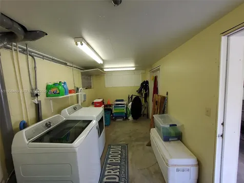 671 Live Oak Lane La Belle FL 33935