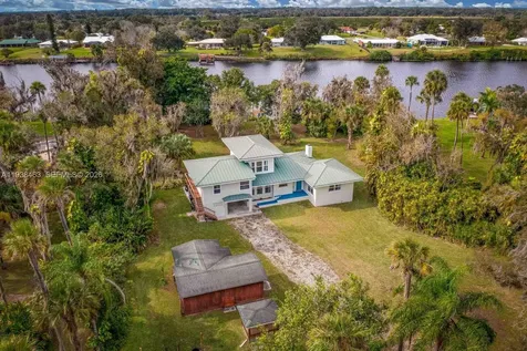 671 Live Oak Lane La Belle FL 33935