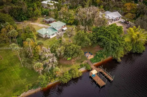 671 Live Oak Lane La Belle FL 33935
