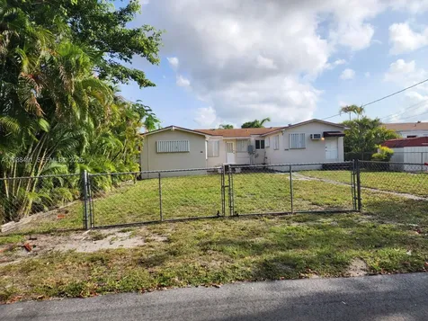 1846 Wiley Street Hollywood FL 33020